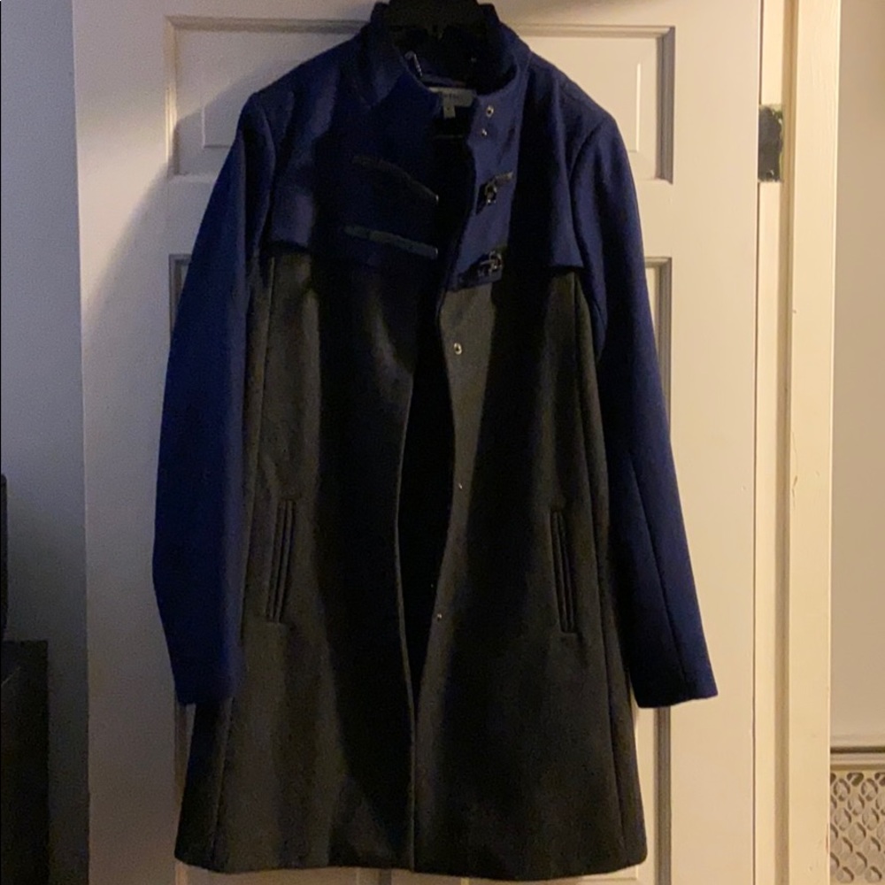 Coat - Picture 2 of 3